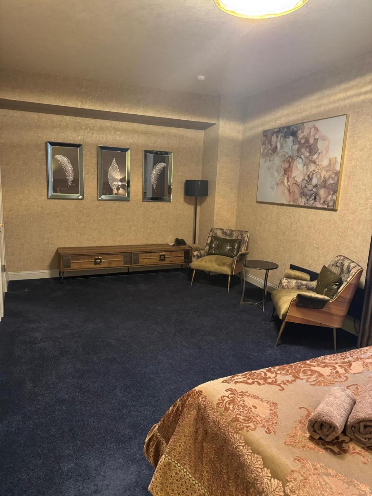 Vilarhotel Aizkraukle Exteriör bild